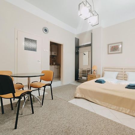 Plac Nowy 8A By Homeprime Краків Екстер'єр фото